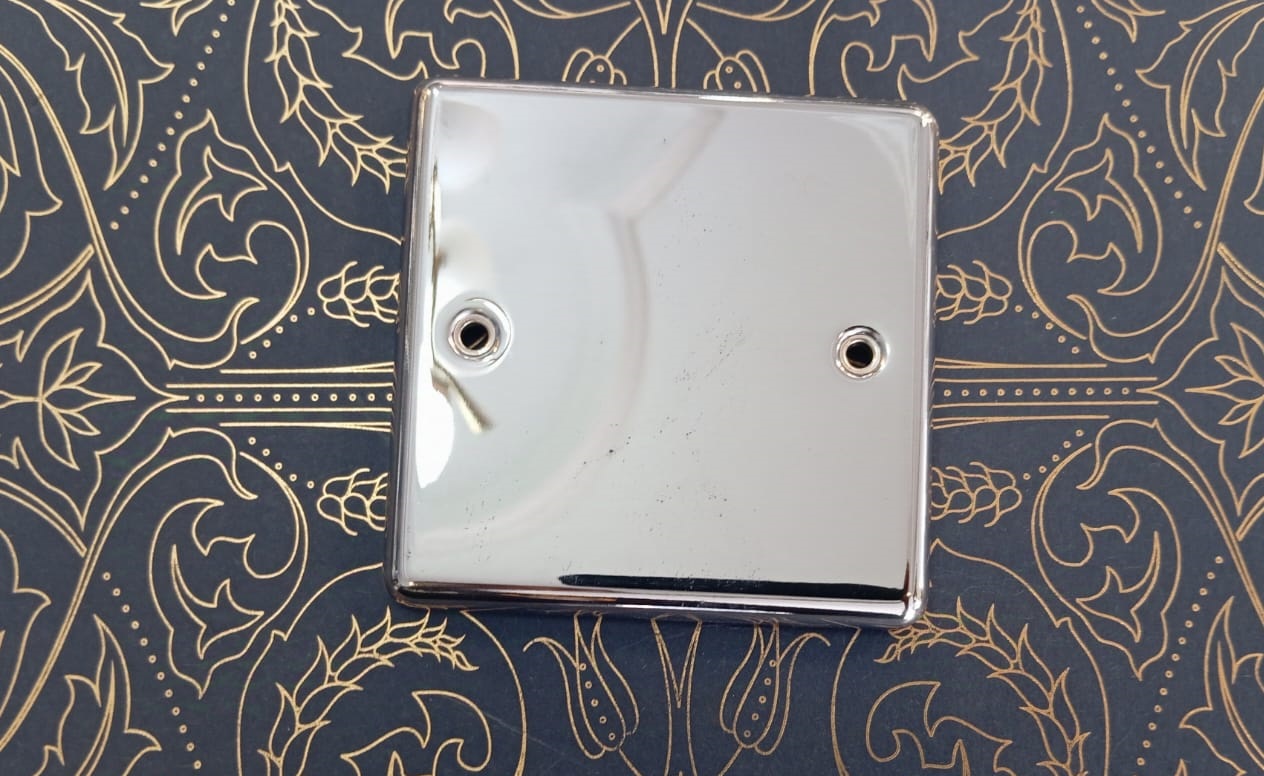 CONTRACTOR 3X3 BLANK PLATE PC WH